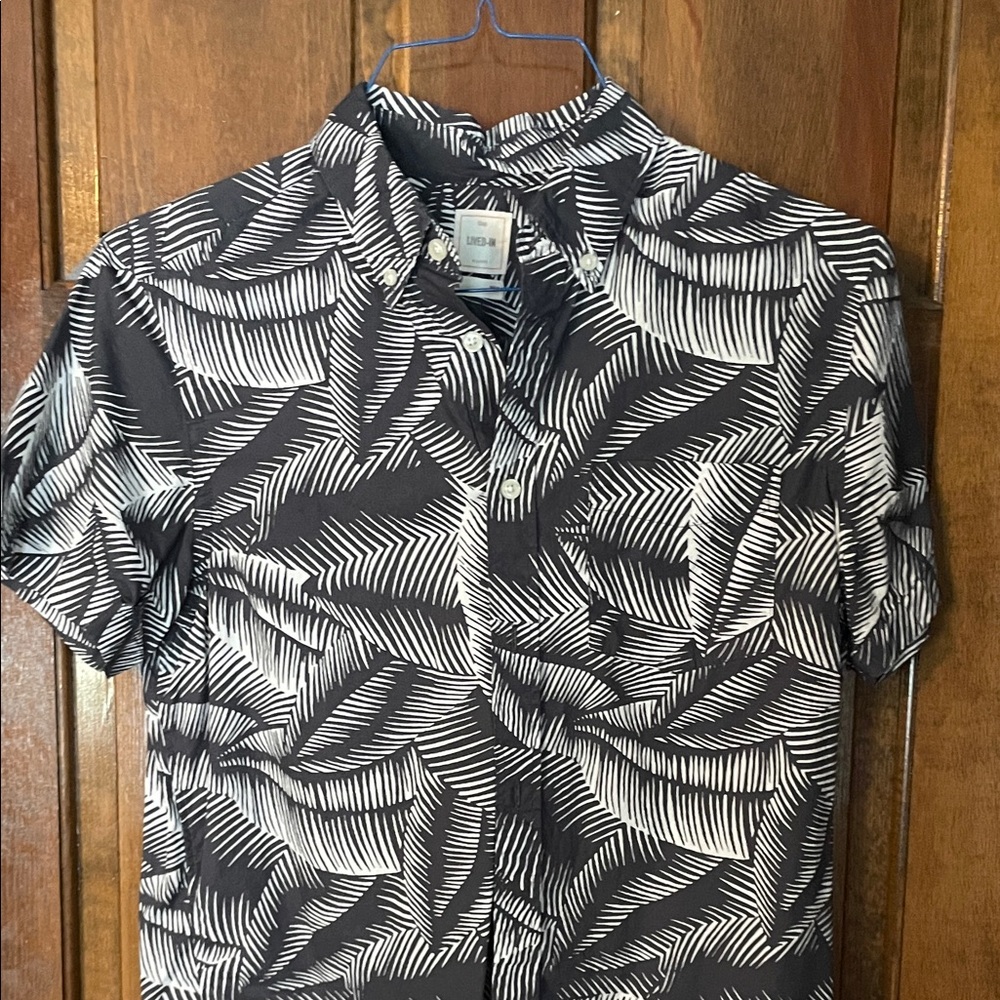 GAP Men's Black and White Patterned Shirt